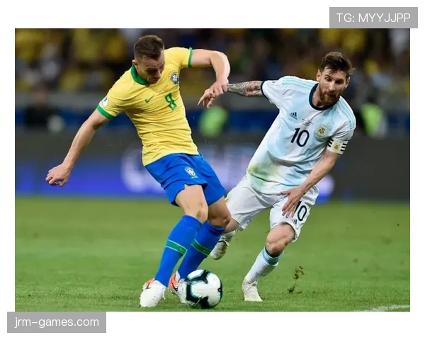 锋芒毕露与冷静制胜：新星前锋关键赛事高光表现解析