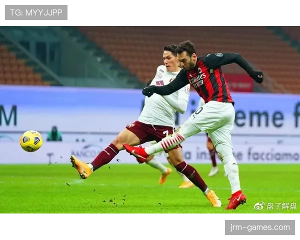 卡利亚里中路突破显成效，战术执行亮眼获关键进展