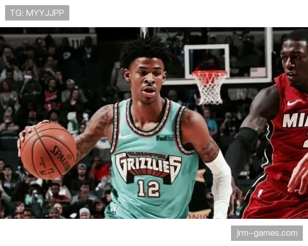 埃里克森任意球绝技闪耀赛场，助球队强势逆转