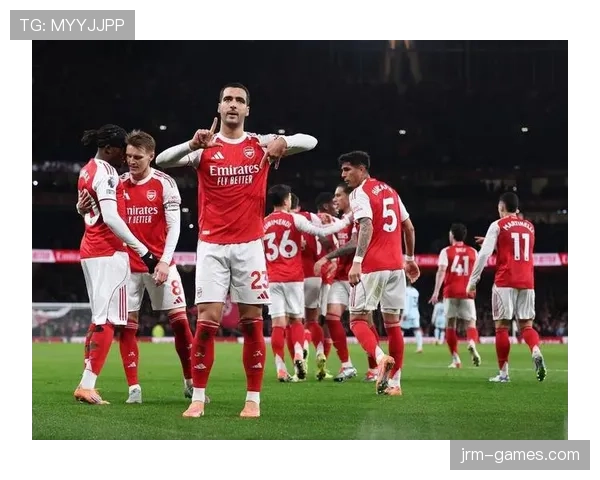 吉马良斯新赛季强势启航，实力表现备受瞩目