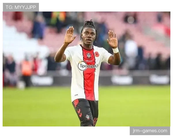 切尔西重构球队架构：新时代战略转型与挑战应对